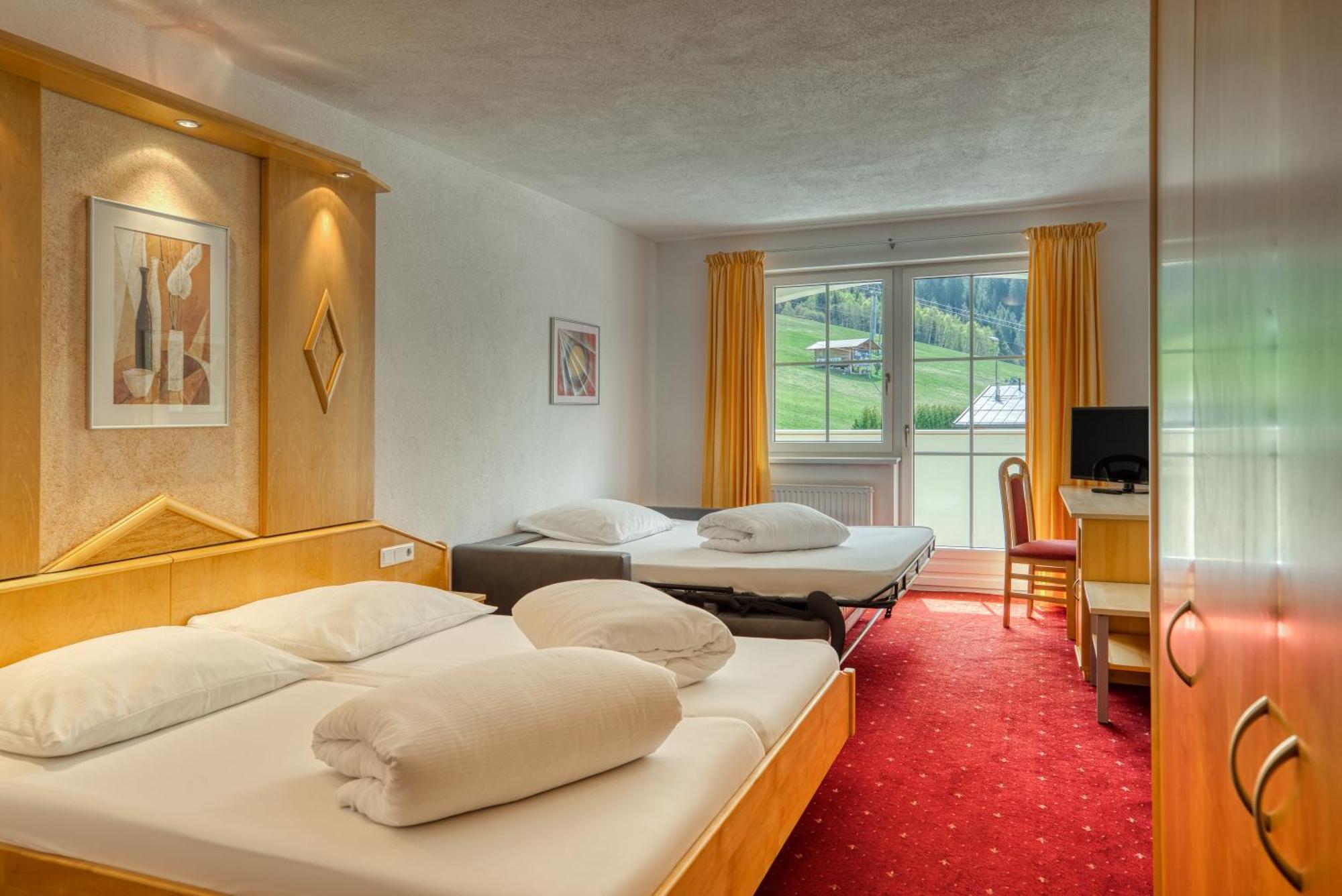Hotel Alpen-Royal Jerzens Exterior foto